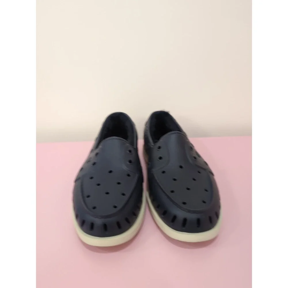 Sperry Women's‎ Navy Float Boat Shoes with Faux Fur Lining Size 9 NWOT